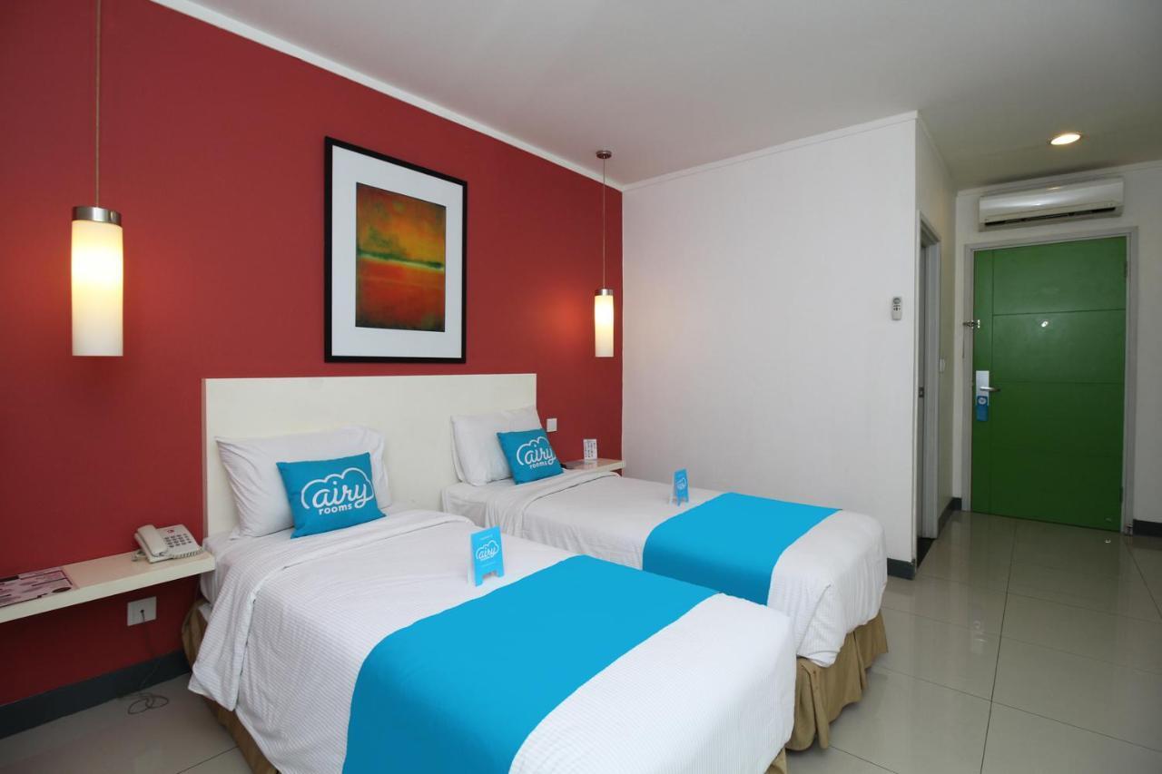 Airy Glodok Pinangsia Raya Jakarta Hotel Exterior photo
